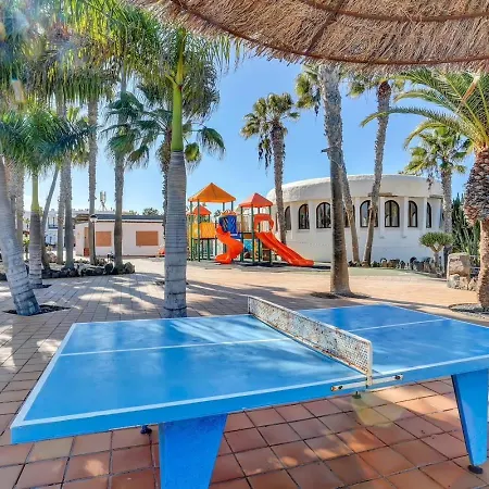 Corralejo Holiday Rentals Apartment *